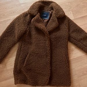 Lucky Brand, brown fleece jacket.